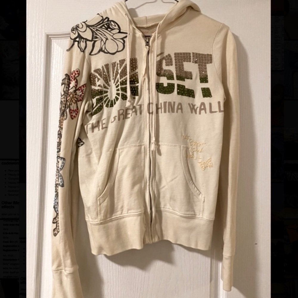 Great China Wall zip up